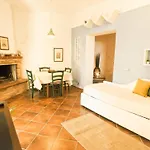 Casa Tempio D'ercole *